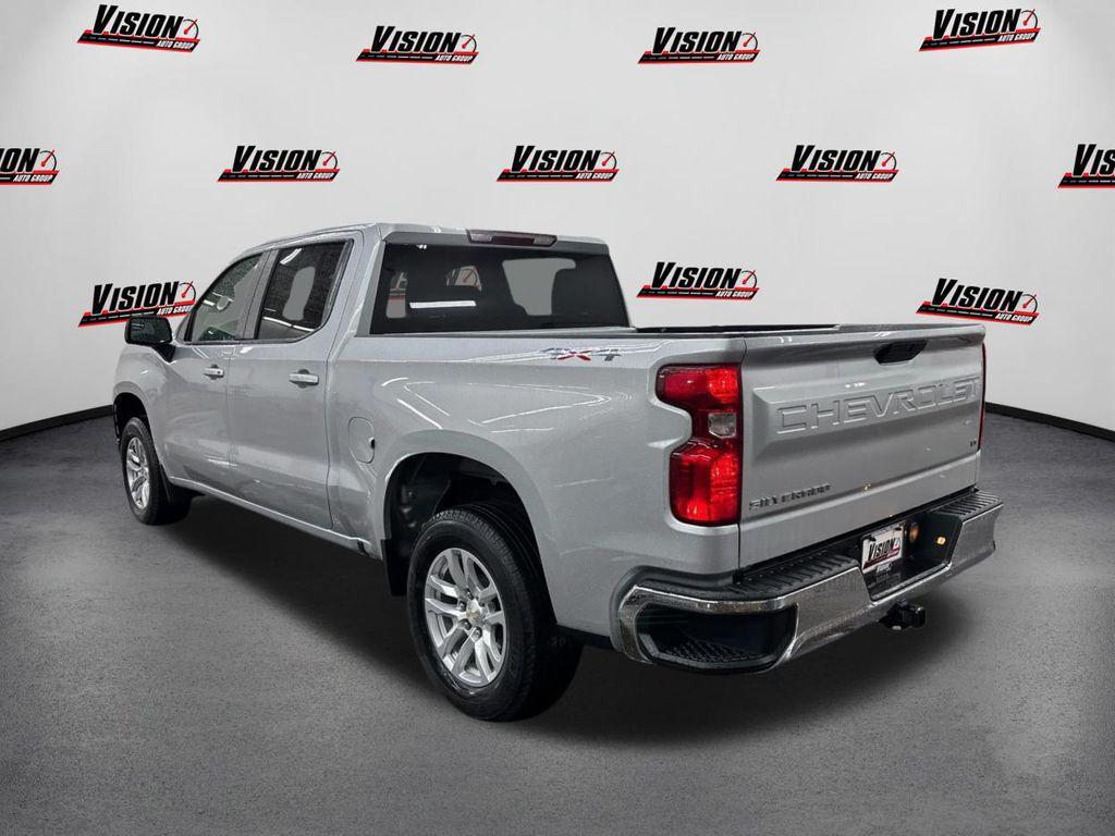 used 2022 Chevrolet Silverado 1500 car, priced at $33,090