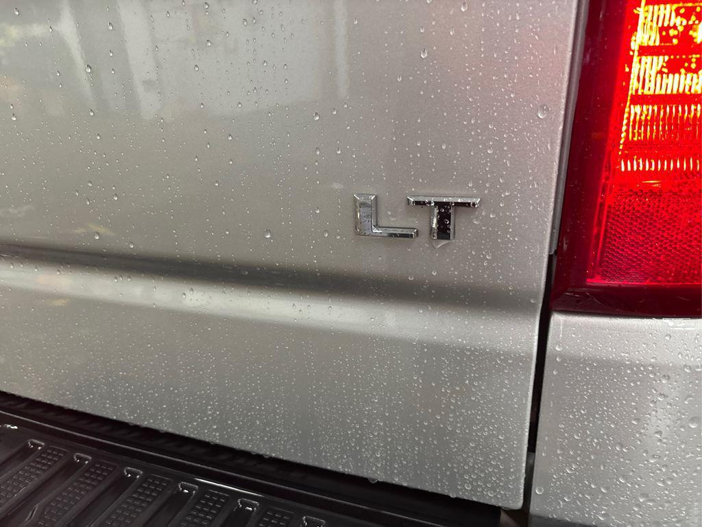 used 2022 Chevrolet Silverado 1500 car, priced at $33,090