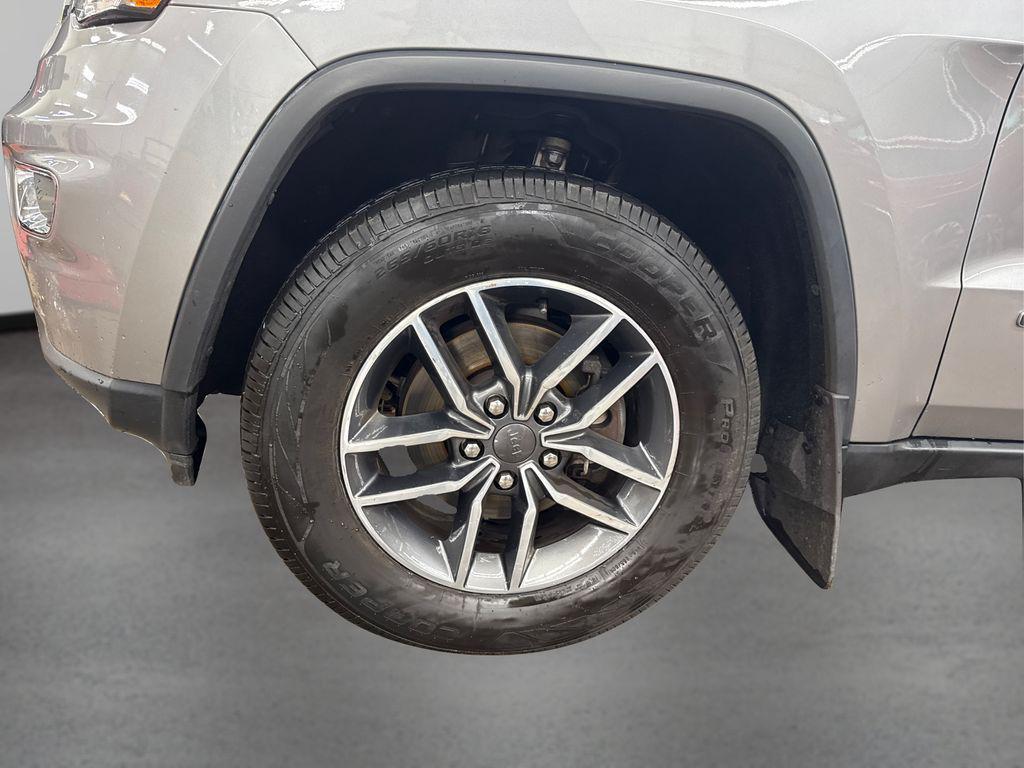 used 2019 Jeep Grand Cherokee car, priced at $20,590