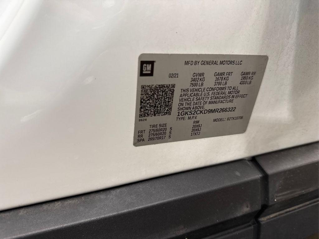 used 2021 GMC Yukon car, priced at $49,995