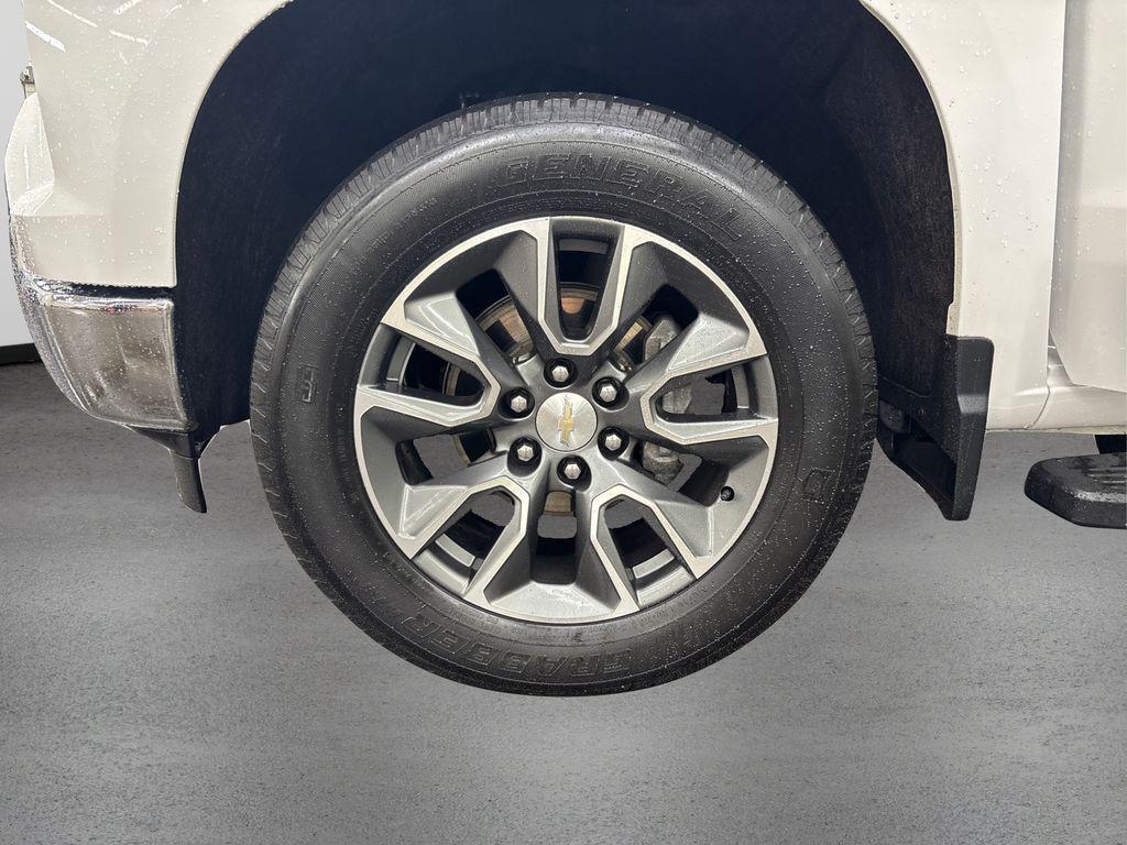 used 2023 Chevrolet Silverado 1500 car, priced at $37,595
