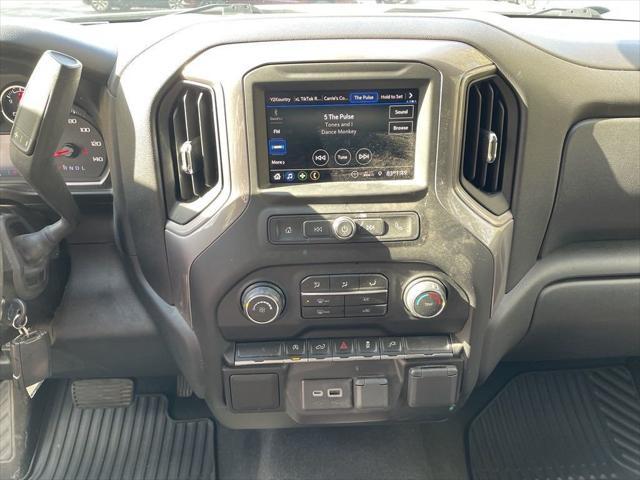 used 2022 Chevrolet Silverado 1500 car, priced at $30,390