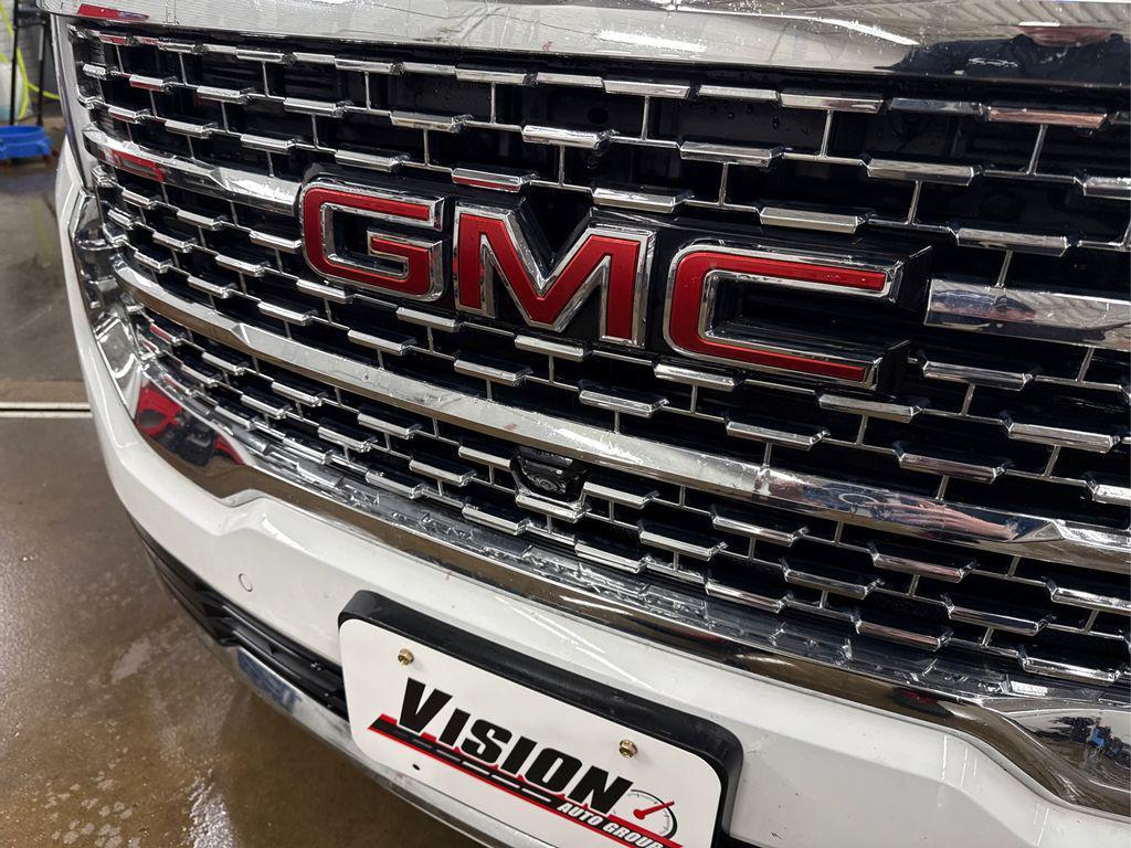 used 2023 GMC Acadia car, priced at $37,999