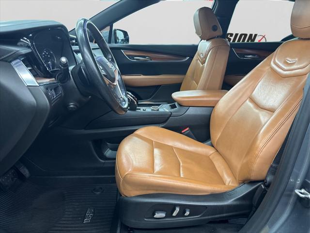 used 2021 Cadillac XT5 car, priced at $25,125