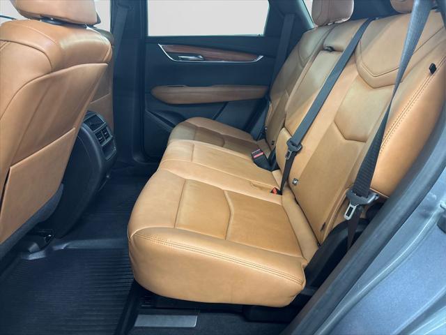 used 2021 Cadillac XT5 car, priced at $25,125