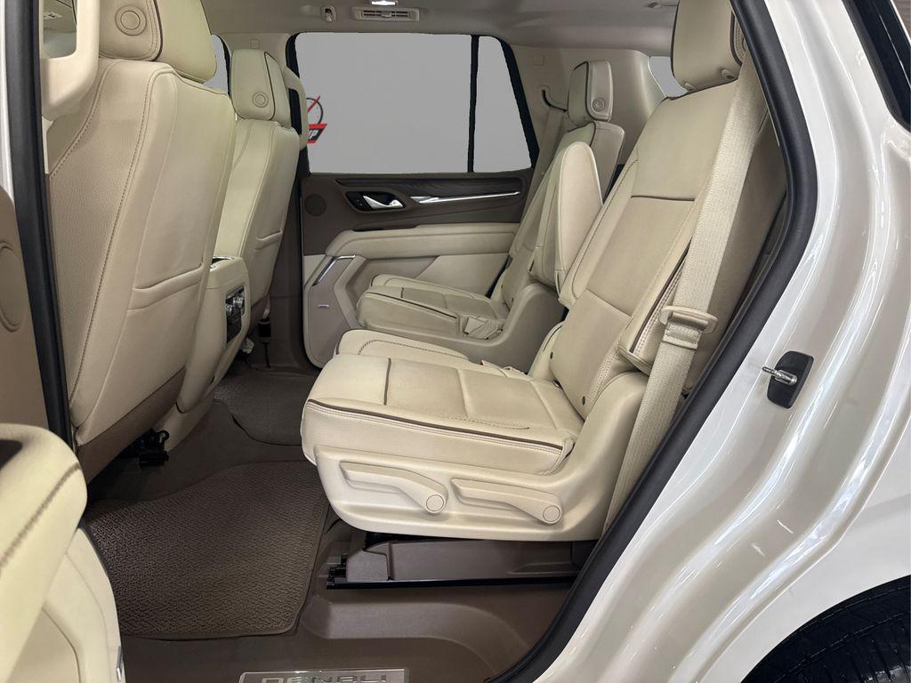 used 2022 GMC Yukon car, priced at $57,890