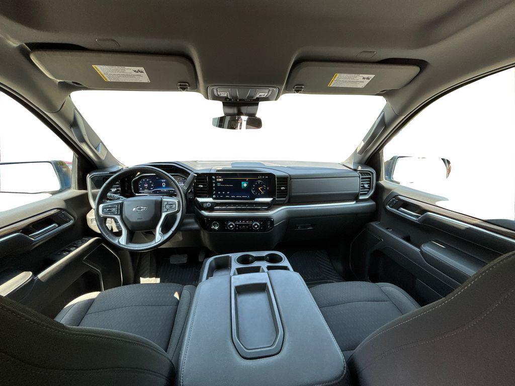used 2022 Chevrolet Silverado 1500 car, priced at $41,290