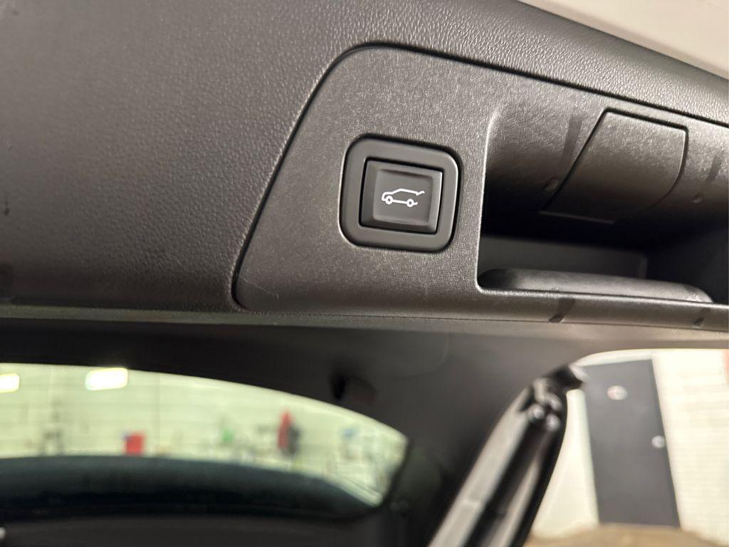 used 2021 Buick Envision car, priced at $20,490