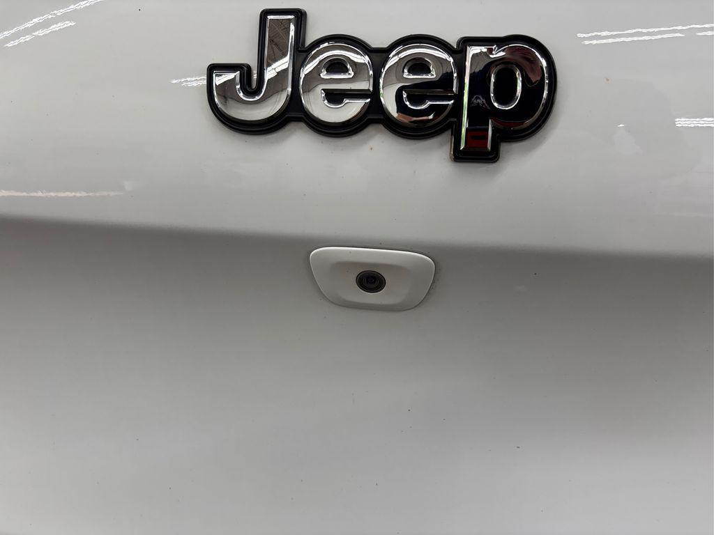 used 2016 Jeep Cherokee car, priced at $12,525