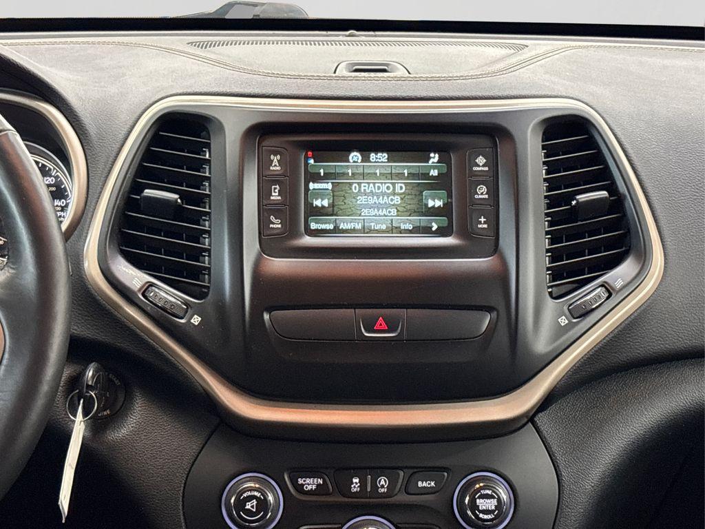 used 2016 Jeep Cherokee car, priced at $12,525