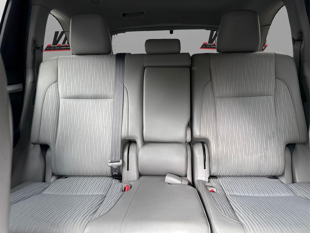 used 2019 Toyota Highlander car, priced at $22,590