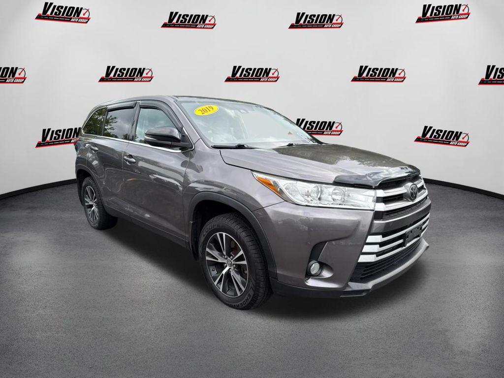 used 2019 Toyota Highlander car, priced at $22,590