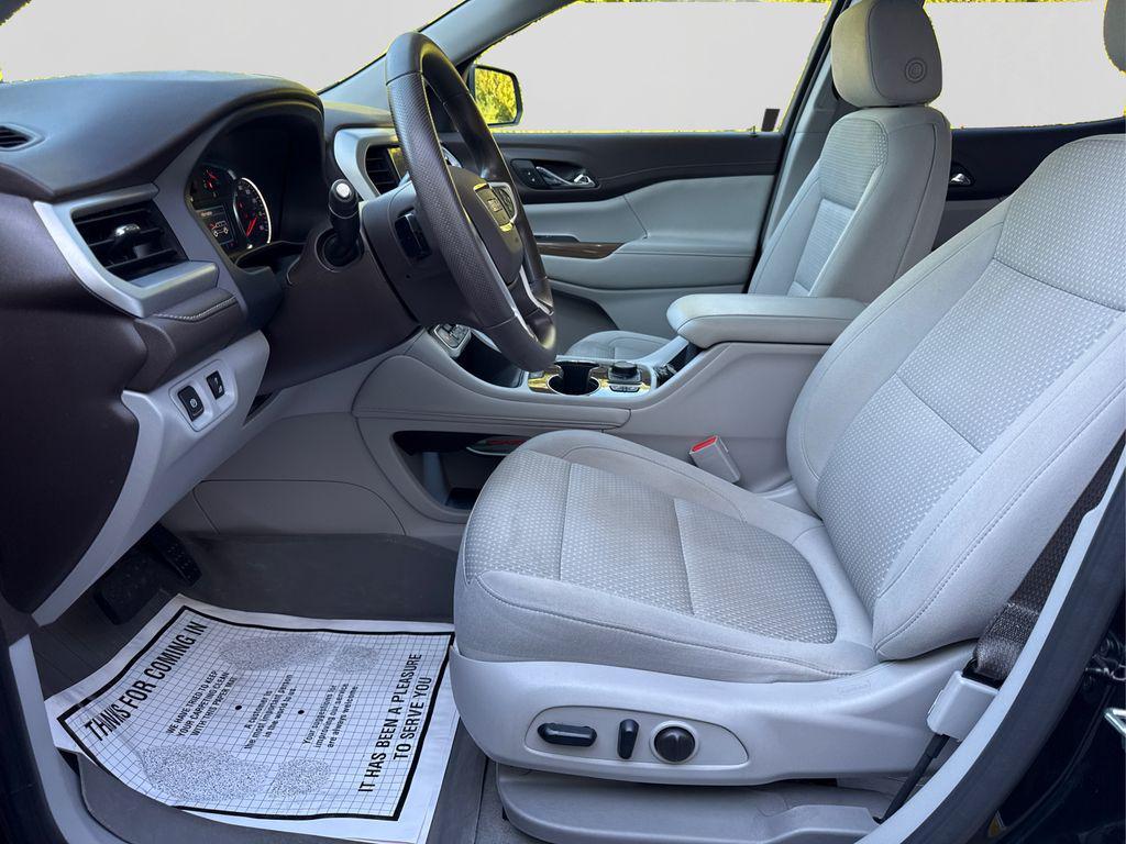 used 2023 GMC Acadia car, priced at $27,421