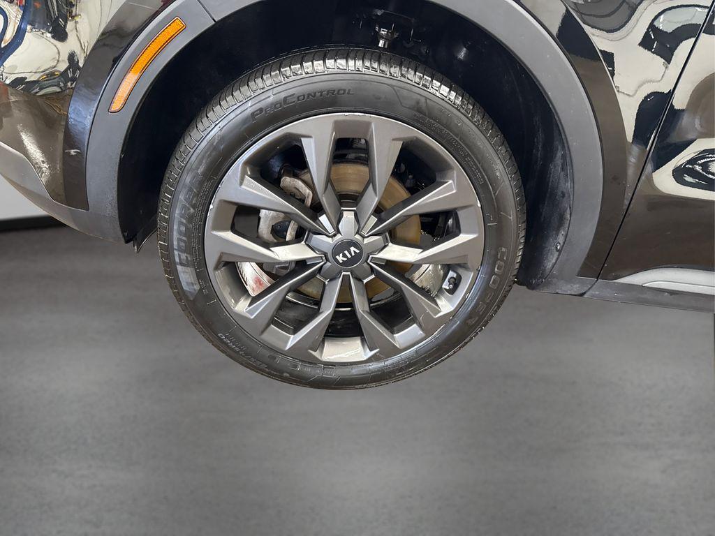 used 2021 Kia Sorento car, priced at $19,680