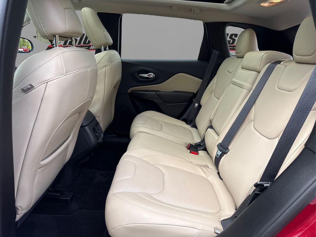 used 2015 Jeep Cherokee car, priced at $15,995