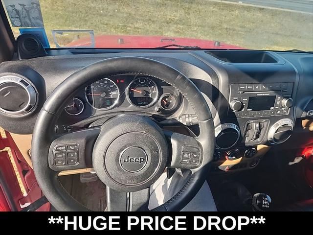 used 2012 Jeep Wrangler Unlimited car, priced at $17,597