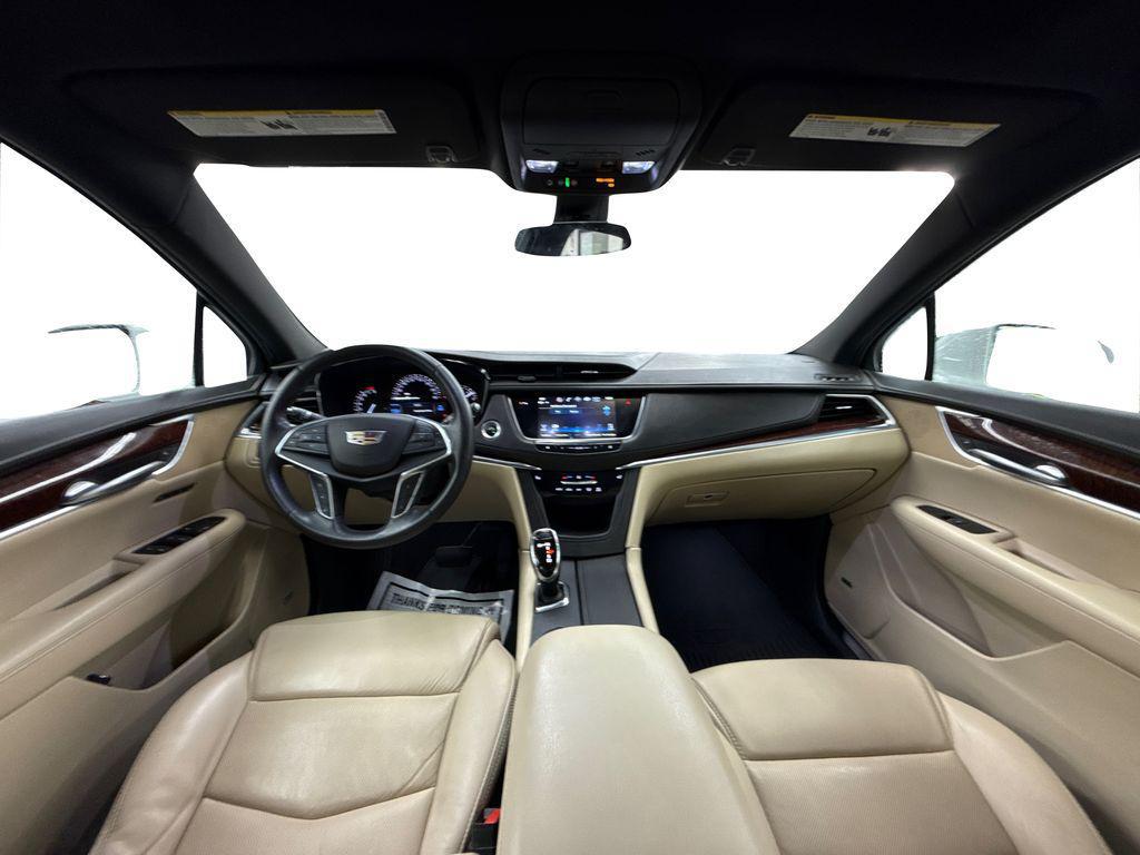used 2018 Cadillac XT5 car, priced at $13,995