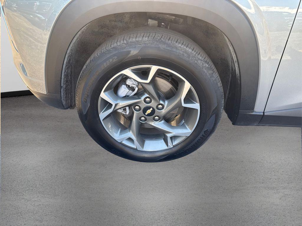 used 2025 Chevrolet Trax car, priced at $24,590
