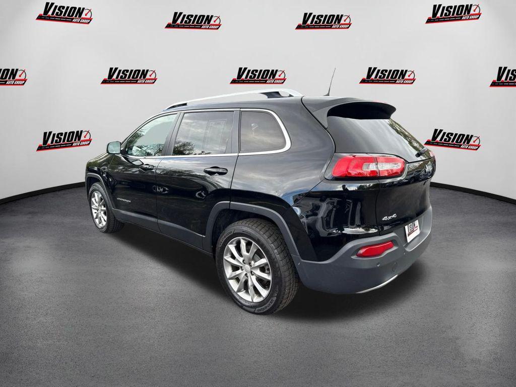 used 2018 Jeep Cherokee car, priced at $18,590