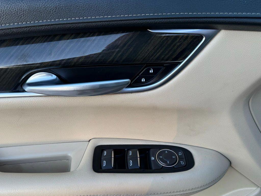 used 2018 Cadillac XT5 car, priced at $13,995