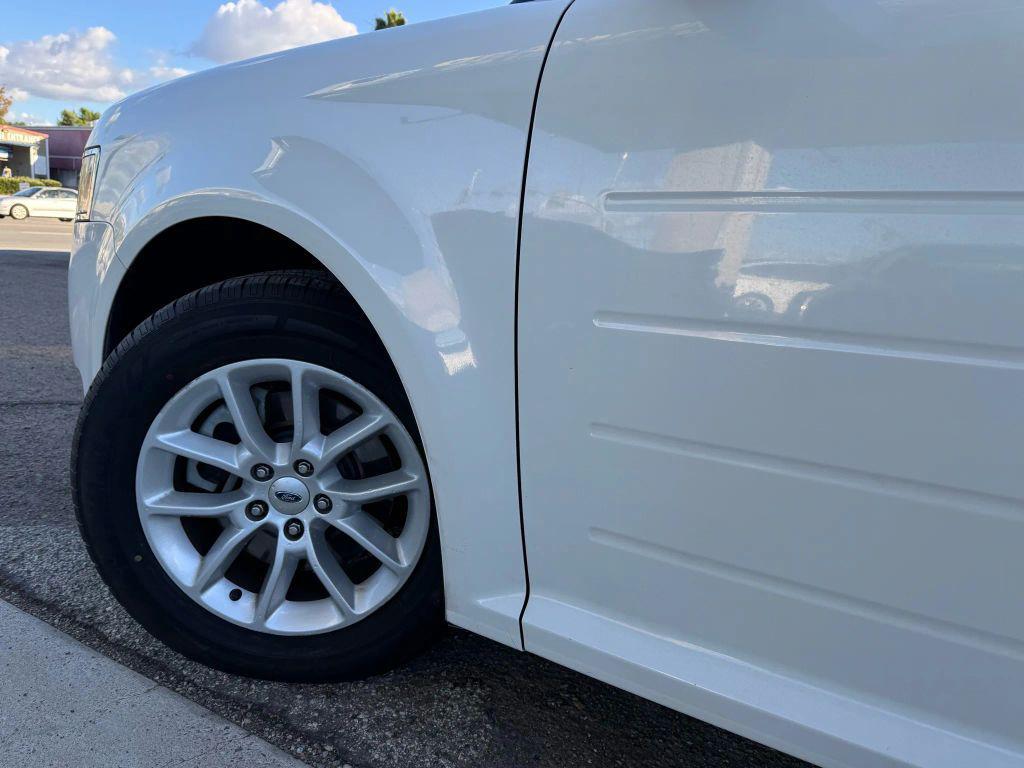 used 2013 Ford Flex car, priced at $5,995