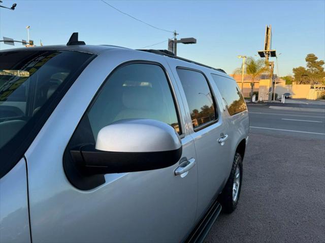 used 2014 Chevrolet Suburban car, priced at $13,995