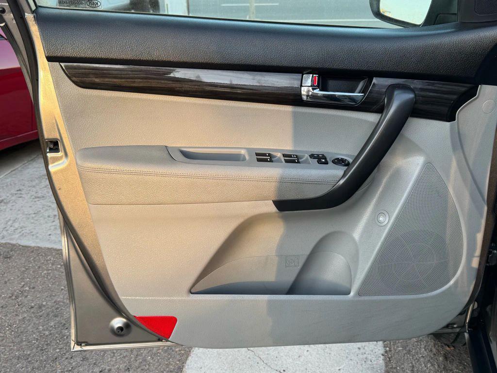 used 2012 Kia Sorento car, priced at $8,495