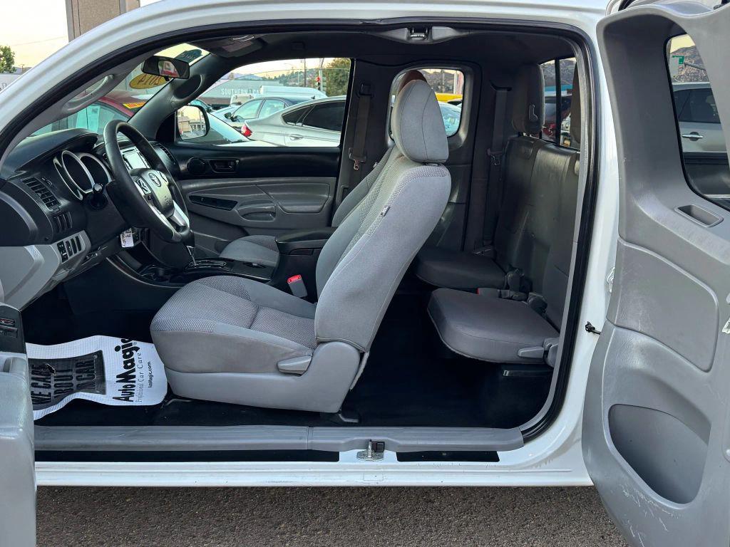 used 2014 Toyota Tacoma car, priced at $14,995