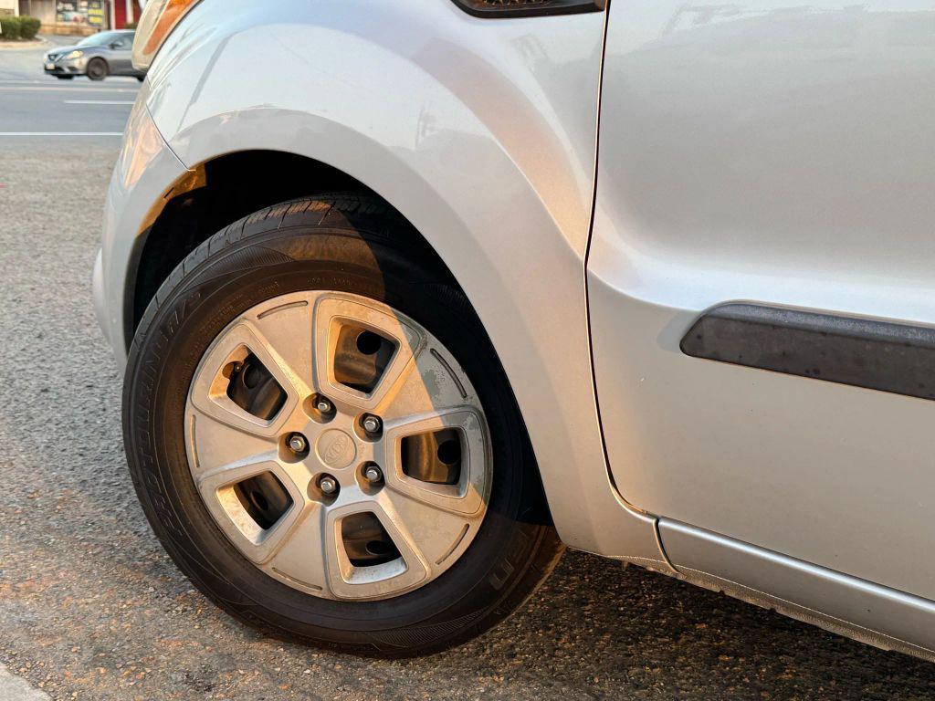 used 2013 Kia Soul car, priced at $6,495