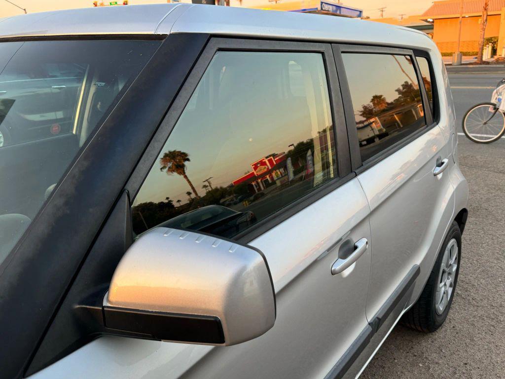 used 2013 Kia Soul car, priced at $7,995