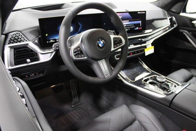 new 2025 BMW X7 car, priced at $96,130