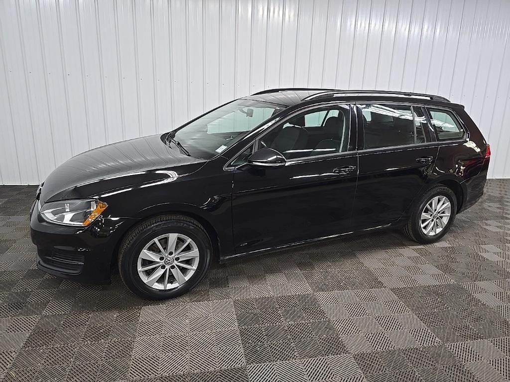 used 2015 Volkswagen Golf SportWagen car, priced at $12,999