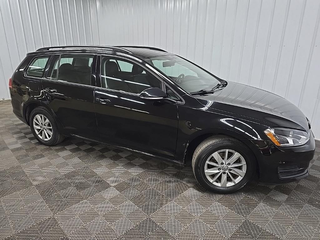 used 2015 Volkswagen Golf SportWagen car, priced at $12,999