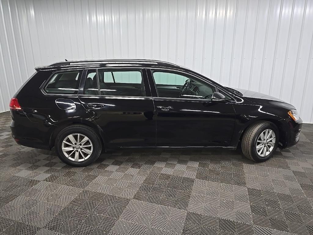 used 2015 Volkswagen Golf SportWagen car, priced at $12,999