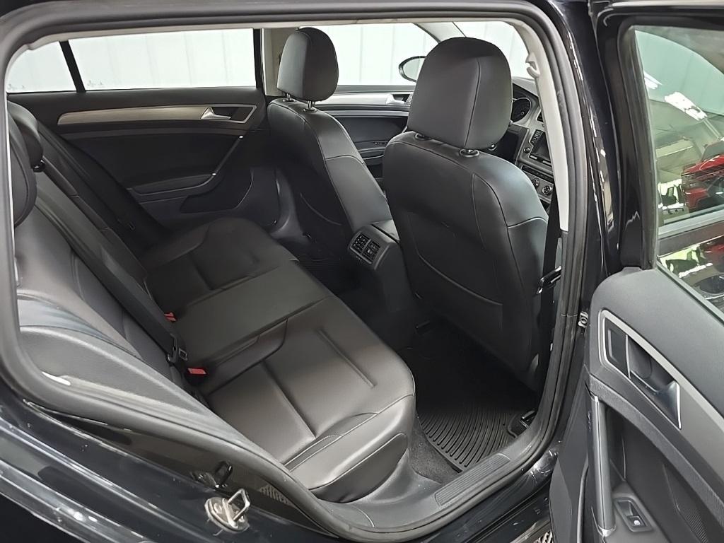 used 2015 Volkswagen Golf SportWagen car, priced at $12,999