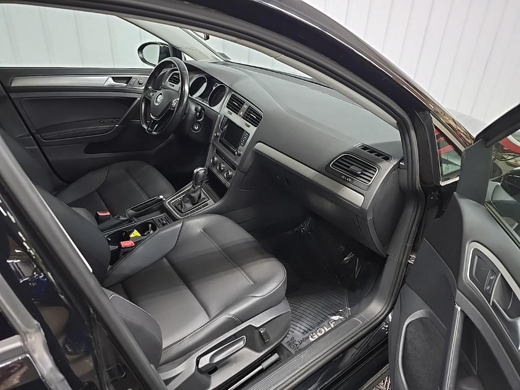 used 2015 Volkswagen Golf SportWagen car, priced at $12,999