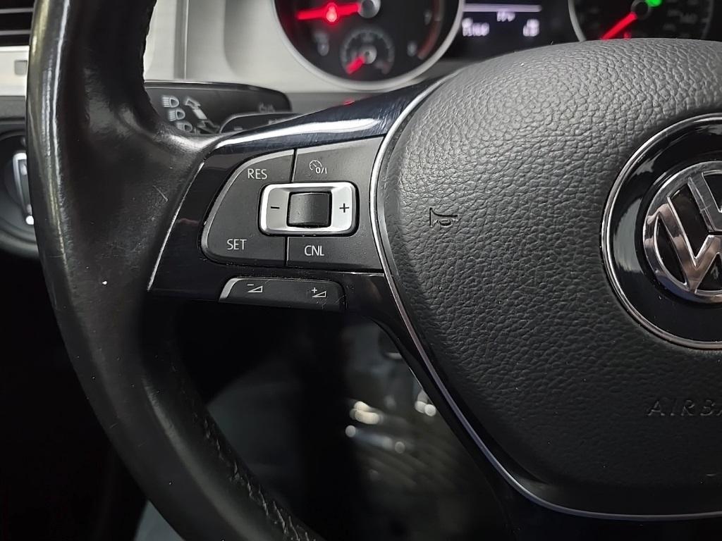 used 2015 Volkswagen Golf SportWagen car, priced at $12,999