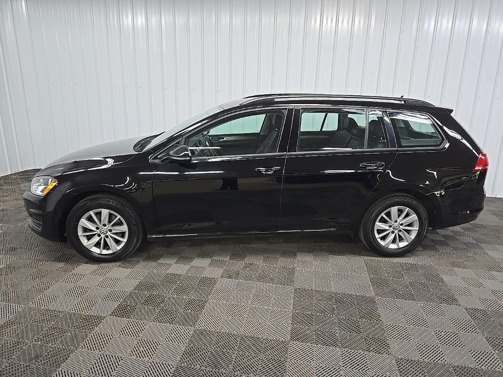 used 2015 Volkswagen Golf SportWagen car, priced at $12,999