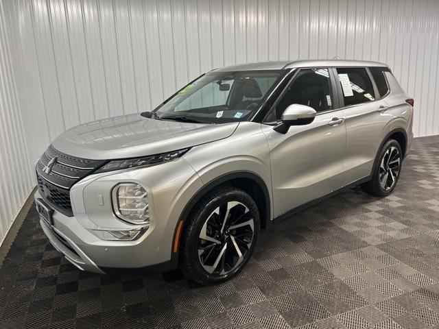 used 2022 Mitsubishi Outlander car, priced at $23,999