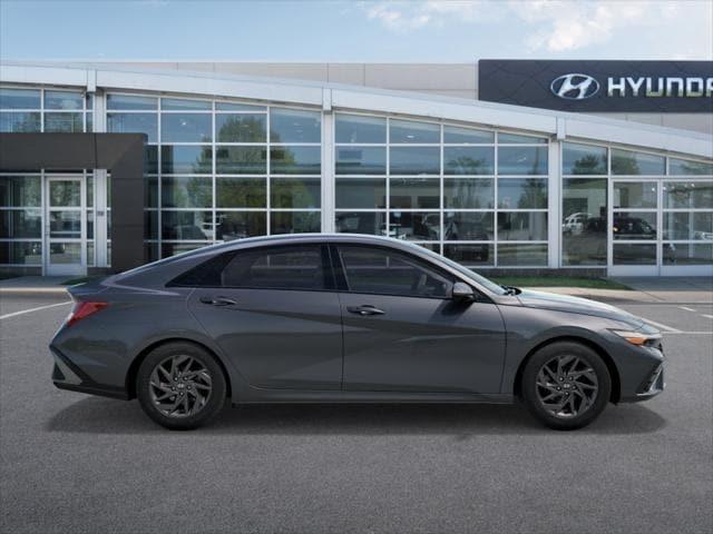 new 2025 Hyundai Elantra HEV car, priced at $25,799