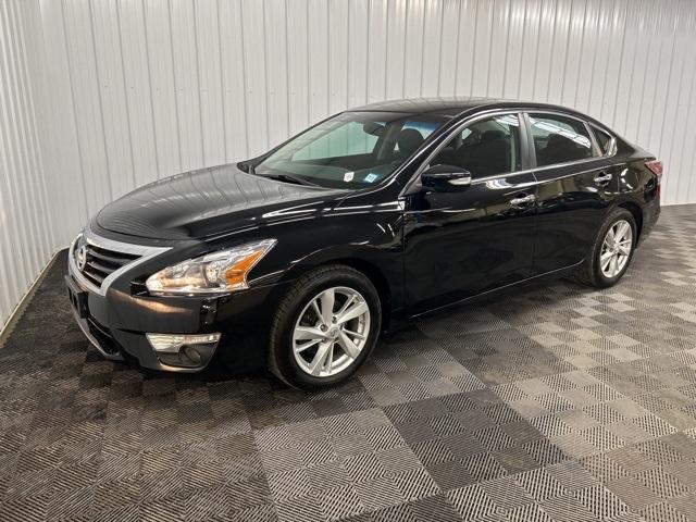 used 2014 Nissan Altima car, priced at $10,999