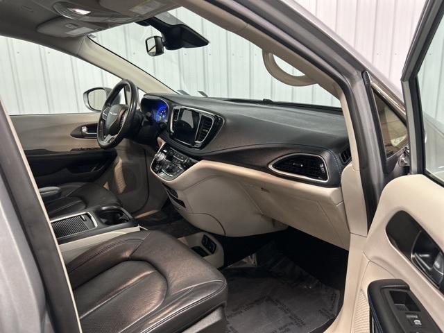 used 2021 Chrysler Pacifica car, priced at $23,999