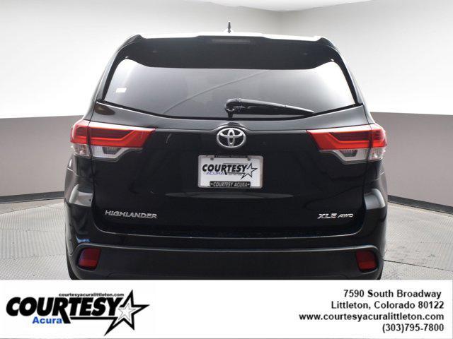 used 2018 Toyota Highlander car, priced at $25,192