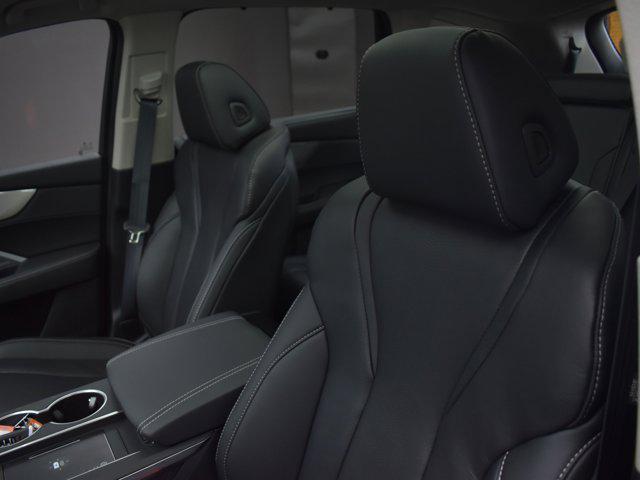 new 2025 Acura MDX car, priced at $60,750