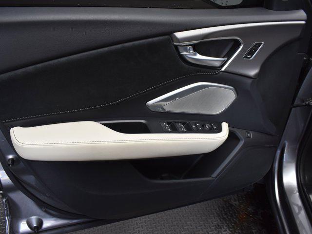 new 2025 Acura RDX car, priced at $52,250