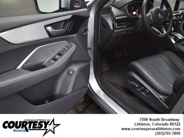 used 2025 Acura MDX car