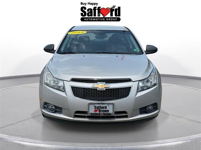 used 2014 Chevrolet Cruze car, priced at $4,500
