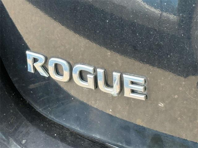 used 2013 Nissan Rogue car, priced at $6,000