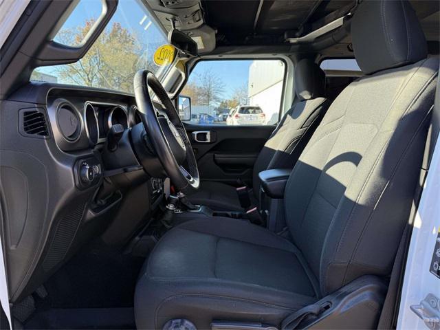 used 2022 Jeep Wrangler Unlimited car, priced at $33,900