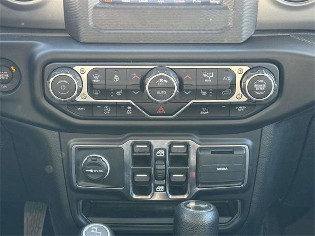 used 2022 Jeep Wrangler Unlimited car, priced at $33,900